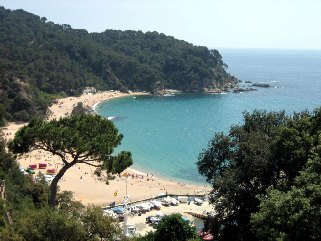 Hotel Camping Senia Cala Canyelles Lloret de Mar Exterior foto
