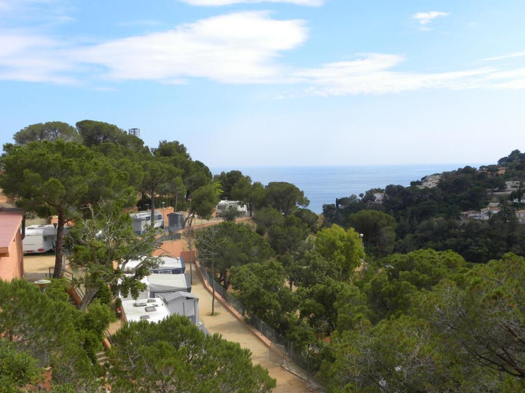 Hotel Camping Senia Cala Canyelles Lloret de Mar Exterior foto