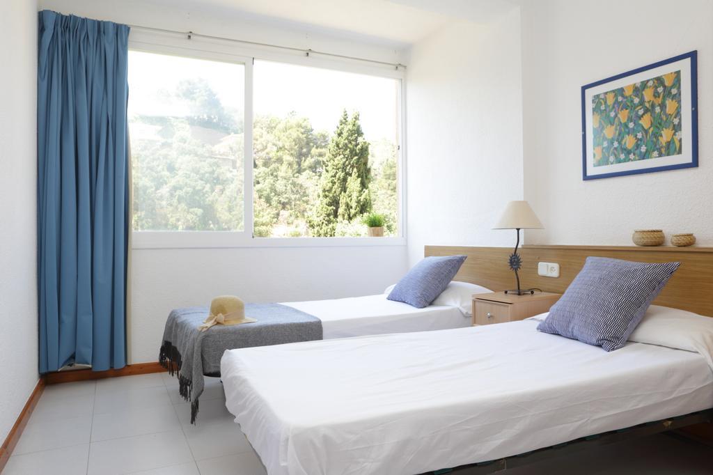 Hotel Camping Senia Cala Canyelles Lloret de Mar Exterior foto