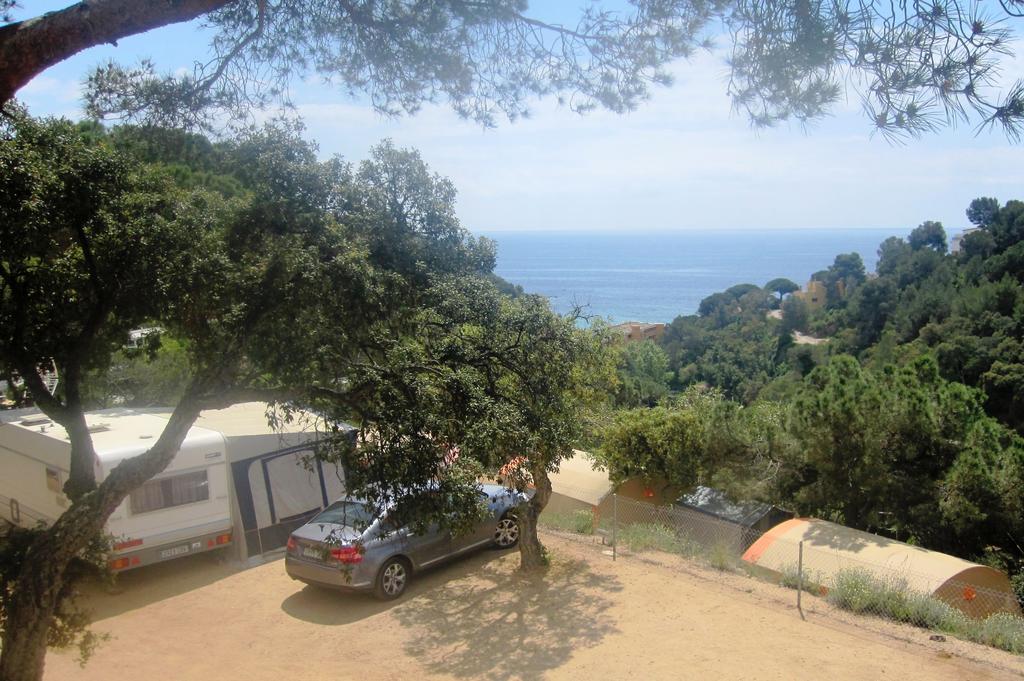 Hotel Camping Senia Cala Canyelles Lloret de Mar Exterior foto